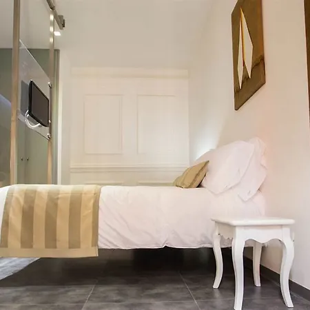 Hotel Santa Brigida 4*