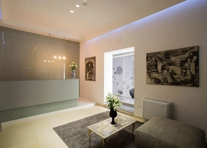 Отель Santa Brigida Неаполь