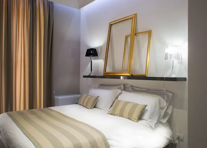 Отель Santa Brigida Неаполь